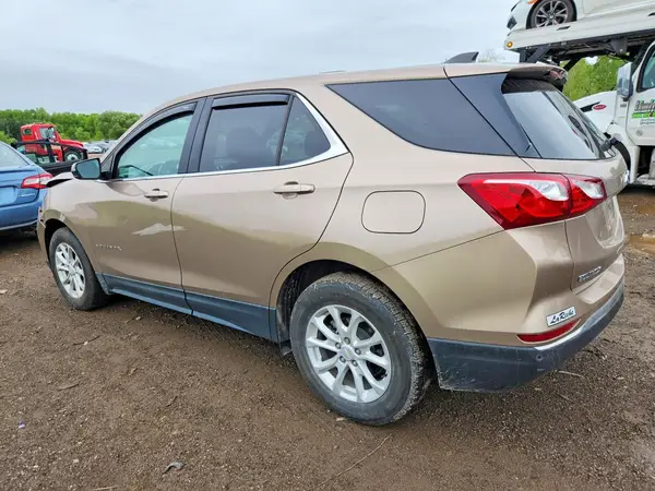 2GNAXJEV8K6279970 2019 CHEVROLET EQUINOX - Image 2
