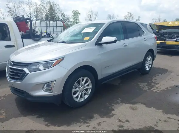 2GNAXJEV8K6301563 2019 CHEVROLET EQUINOX - Image 2