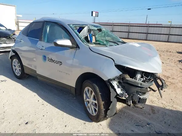 2GNAXJEV8N6139714 2022 CHEVROLET EQUINOX - Image 1