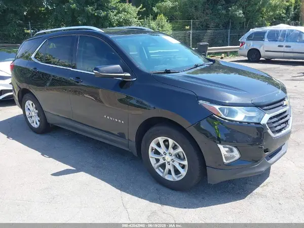 2GNAXJEV9J6112483 2018 CHEVROLET EQUINOX - Image 1