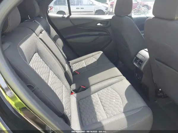 2GNAXJEV9J6112483 2018 CHEVROLET EQUINOX - Image 8