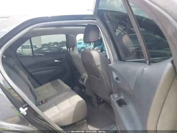 2GNAXJEV9J6141014 2018 CHEVROLET EQUINOX - Image 8