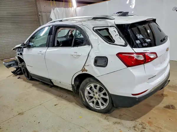 2GNAXJEV9J6142177 2018 CHEVROLET EQUINOX - Image 2