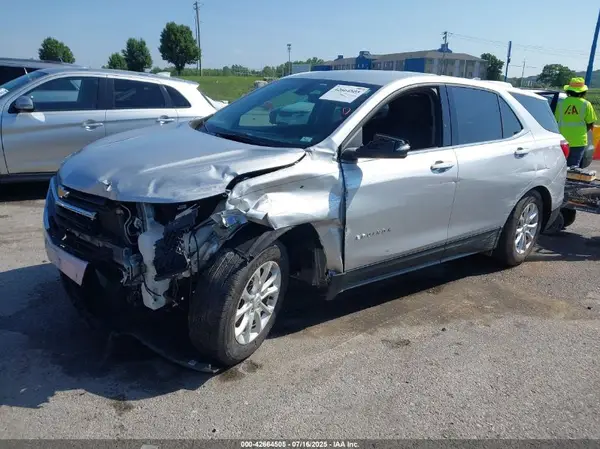 2GNAXJEV9J6148951 2018 CHEVROLET EQUINOX - Image 2