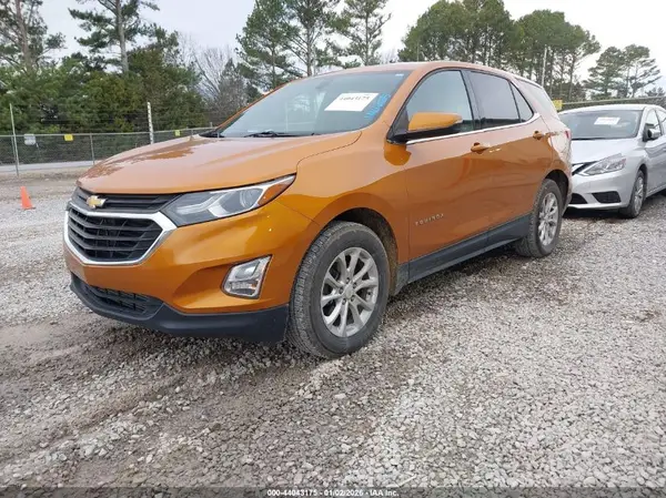 2GNAXJEV9J6178421 2018 CHEVROLET EQUINOX - Image 2
