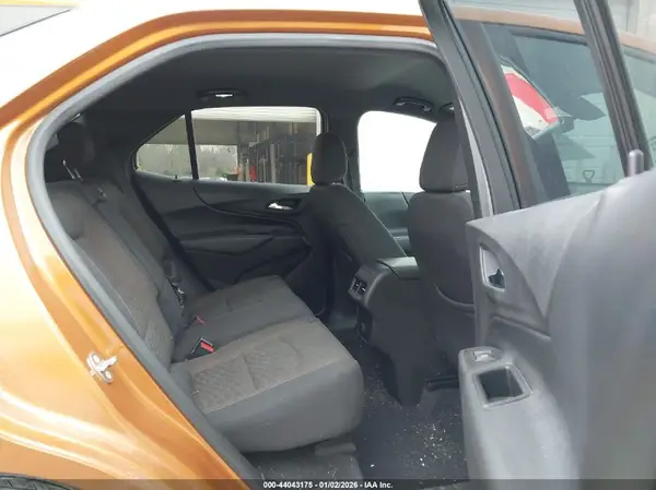 2GNAXJEV9J6178421 2018 CHEVROLET EQUINOX - Image 8