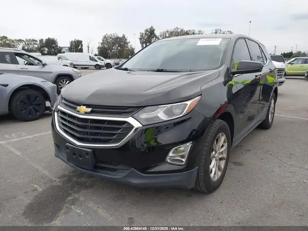 2GNAXJEV9J6191816 2018 CHEVROLET EQUINOX - Image 2