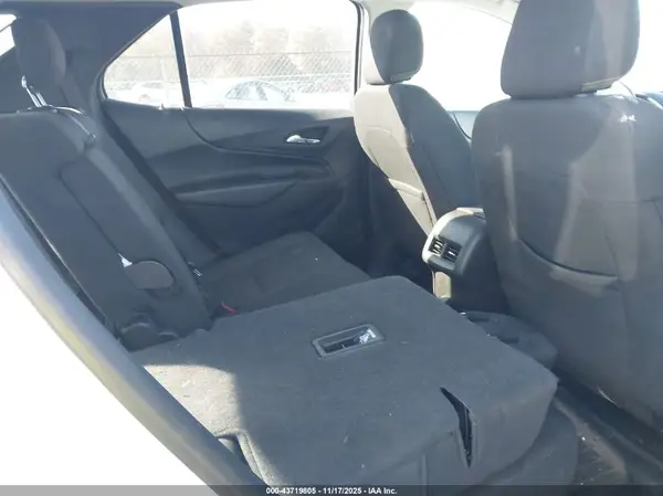 2GNAXJEV9J6194375 2018 CHEVROLET EQUINOX - Image 8