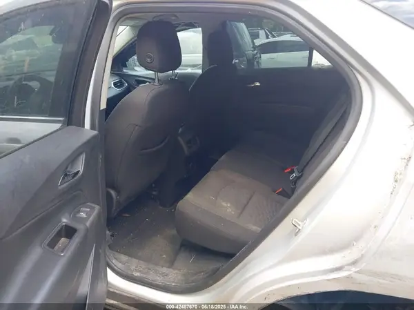 2GNAXJEV9J6199771 2018 CHEVROLET EQUINOX - Image 8