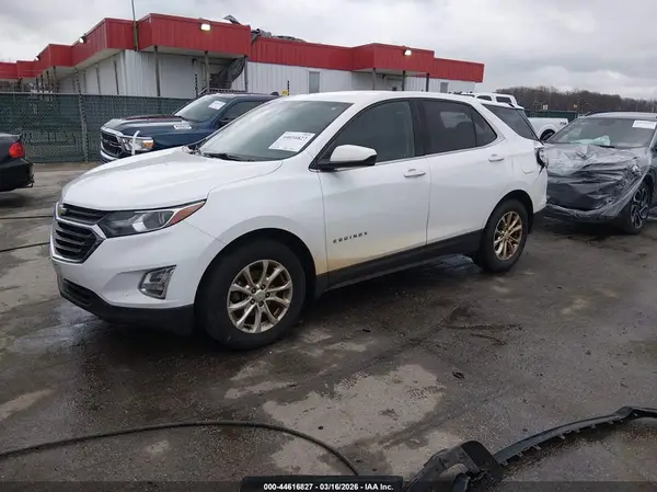 2GNAXJEV9J6200949 2018 CHEVROLET EQUINOX - Image 2
