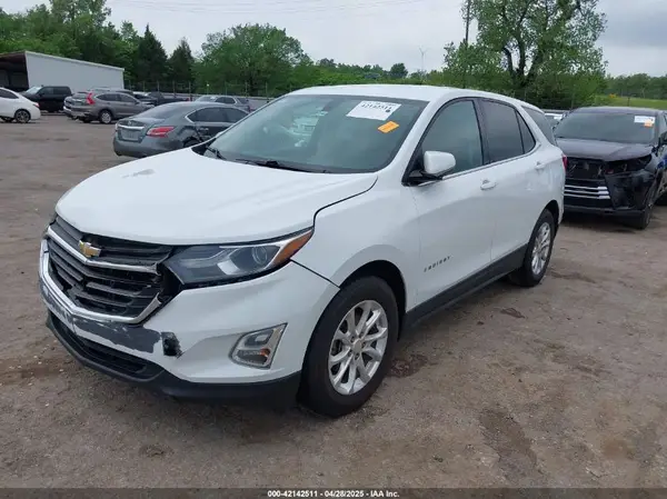 2GNAXJEV9J6204239 2018 CHEVROLET EQUINOX - Image 2
