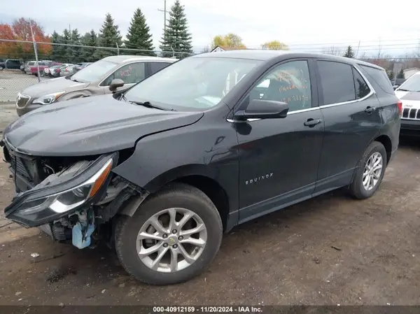 2GNAXJEV9J6221364 2018 CHEVROLET EQUINOX - Image 2