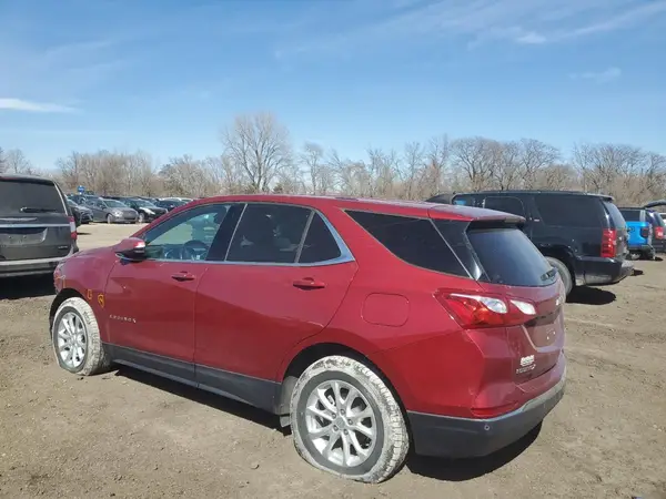 2GNAXJEV9J6221526 2018 CHEVROLET EQUINOX - Image 2