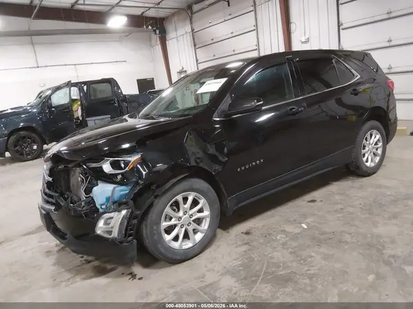 2GNAXJEV9J6223633 2018 CHEVROLET EQUINOX - Image 2