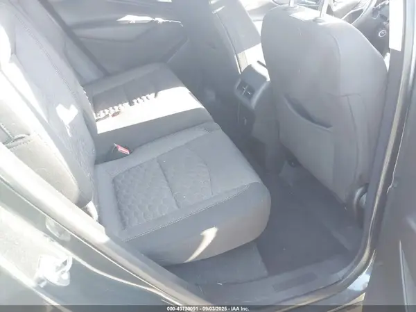2GNAXJEV9J6224104 2018 CHEVROLET EQUINOX - Image 8
