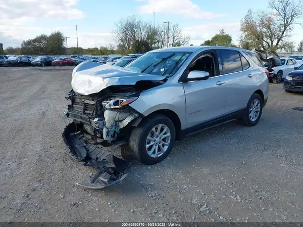 2GNAXJEV9J6248998 2018 CHEVROLET EQUINOX - Image 2