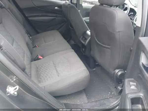 2GNAXJEV9J6249990 2018 CHEVROLET EQUINOX - Image 8