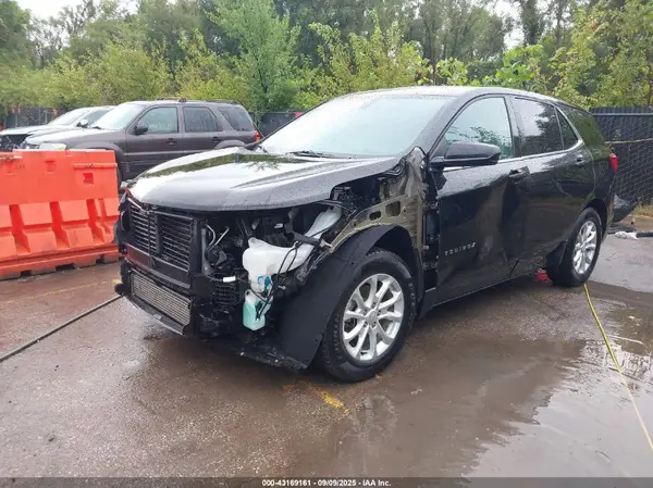 2GNAXJEV9J6254364 2018 CHEVROLET EQUINOX - Image 2