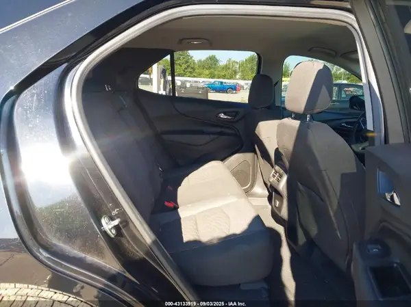 2GNAXJEV9J6254431 2018 CHEVROLET EQUINOX - Image 8
