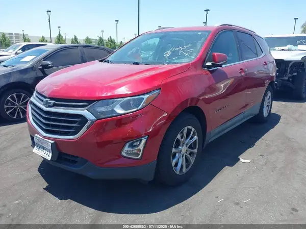 2GNAXJEV9J6257457 2018 CHEVROLET EQUINOX - Image 2