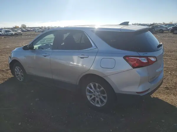 2GNAXJEV9J6261380 2018 CHEVROLET EQUINOX - Image 2