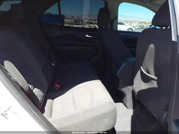 2GNAXJEV9J6263274 2018 CHEVROLET EQUINOX - Image 8