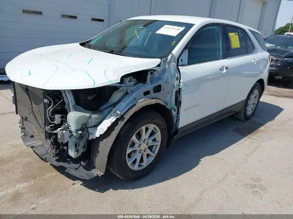 2GNAXJEV9J6275716 2018 CHEVROLET EQUINOX - Image 2