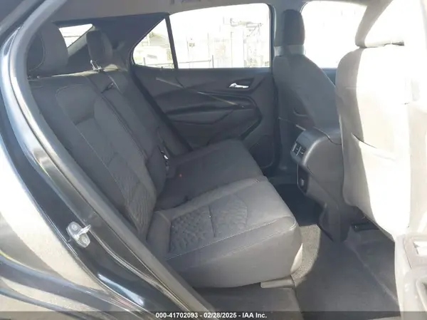 2GNAXJEV9J6286456 2018 CHEVROLET EQUINOX - Image 8