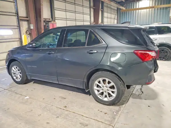 2GNAXJEV9J6287087 2018 CHEVROLET EQUINOX - Image 2