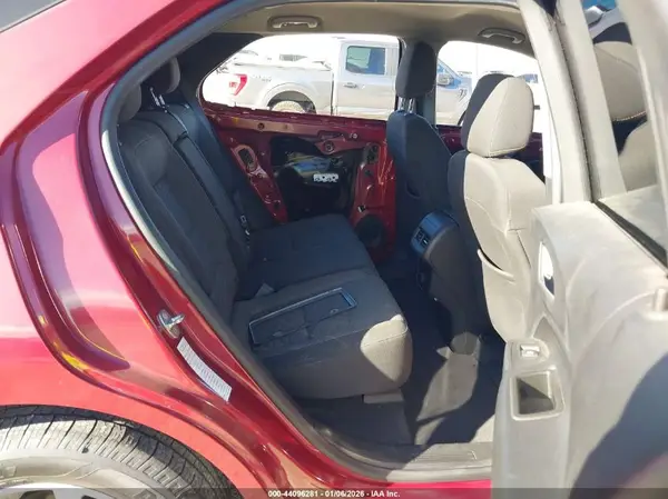 2GNAXJEV9J6288286 2018 CHEVROLET EQUINOX - Image 8