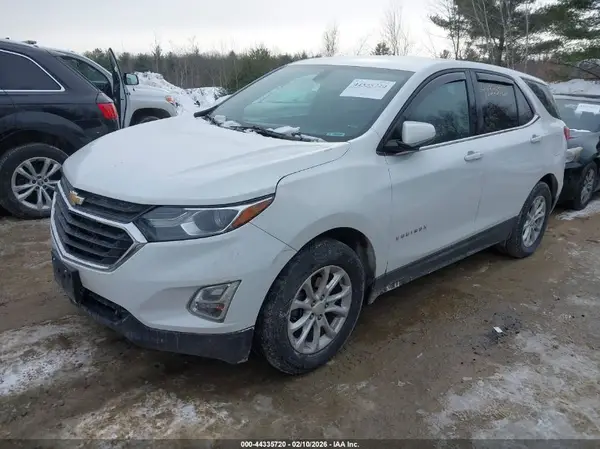 2GNAXJEV9J6296842 2018 CHEVROLET EQUINOX - Image 2