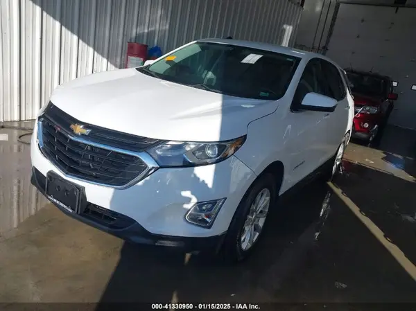 2GNAXJEV9J6325188 2018 CHEVROLET EQUINOX - Image 2