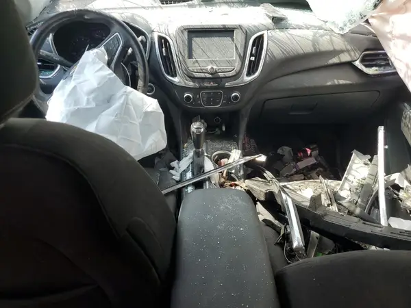 2GNAXJEV9J6328401 2018 CHEVROLET EQUINOX - Image 8