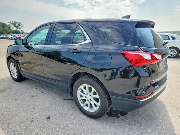 2GNAXJEV9J6332111 2018 CHEVROLET EQUINOX - Image 2