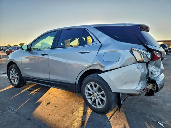 2GNAXJEV9K6243964 2019 CHEVROLET EQUINOX - Image 2