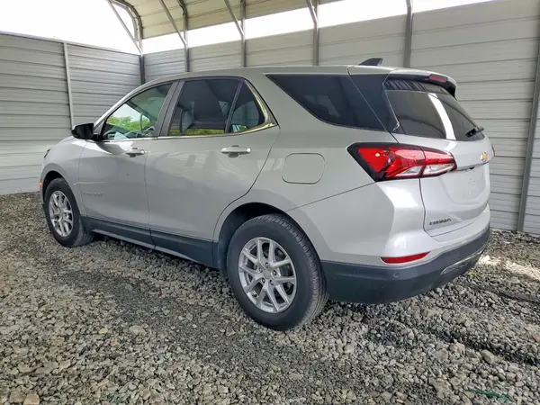 2GNAXJEV9N6141875 2022 CHEVROLET EQUINOX - Image 2
