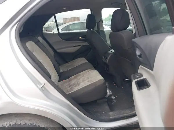 2GNAXJEVXJ6129454 2018 CHEVROLET EQUINOX - Image 8