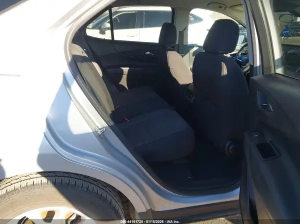2GNAXJEVXJ6174815 2018 CHEVROLET EQUINOX - Image 8