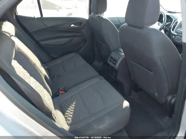 2GNAXJEVXJ6188018 2018 CHEVROLET EQUINOX - Image 8