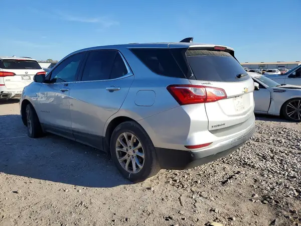 2GNAXJEVXJ6189749 2018 CHEVROLET EQUINOX - Image 2