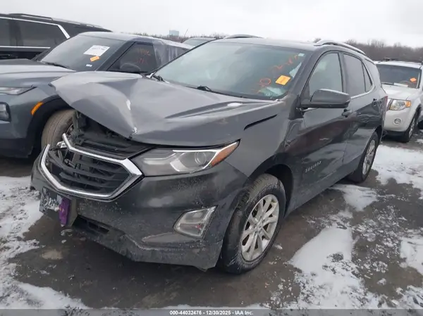 2GNAXJEVXJ6201396 2018 CHEVROLET EQUINOX - Image 2
