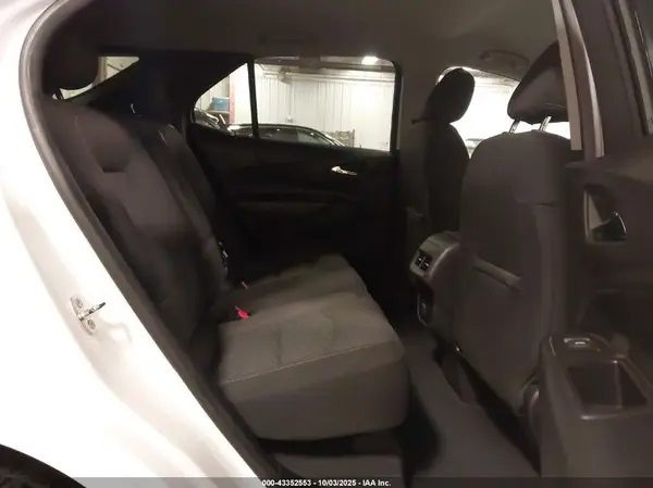 2GNAXJEVXJ6204038 2018 CHEVROLET EQUINOX - Image 8