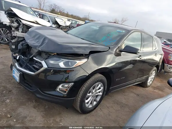 2GNAXJEVXJ6208591 2018 CHEVROLET EQUINOX - Image 2