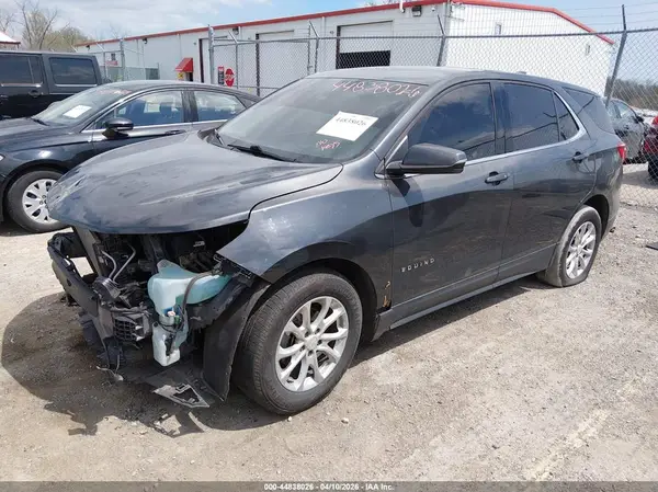 2GNAXJEVXJ6210776 2018 CHEVROLET EQUINOX - Image 2