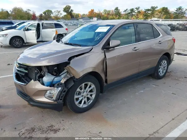 2GNAXJEVXJ6216237 2018 CHEVROLET EQUINOX - Image 2