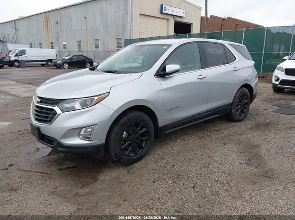 2GNAXJEVXJ6217470 2018 CHEVROLET EQUINOX - Image 2