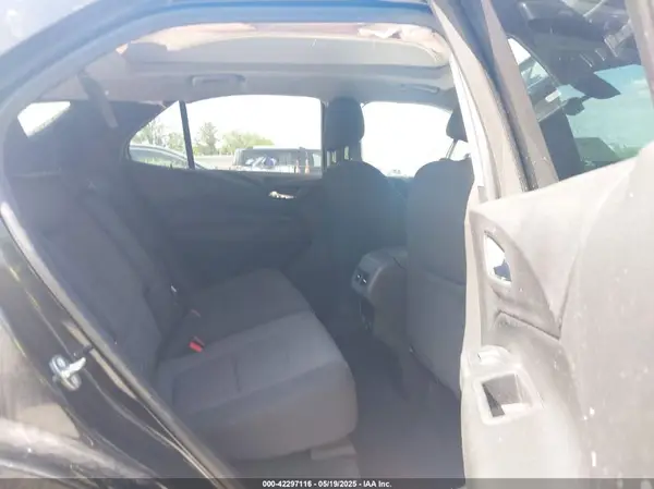 2GNAXJEVXJ6224208 2018 CHEVROLET EQUINOX - Image 8