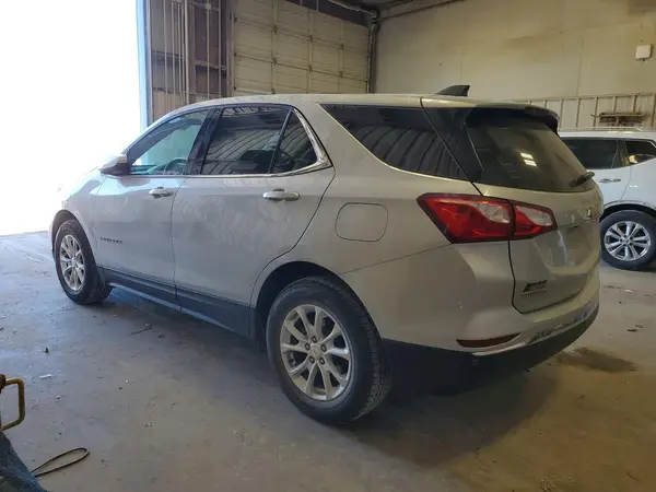 2GNAXJEVXJ6233216 2018 CHEVROLET EQUINOX - Image 2