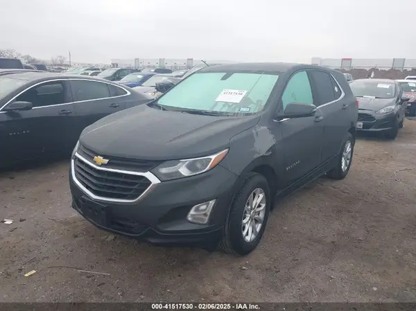 2GNAXJEVXJ6237573 2018 CHEVROLET EQUINOX - Image 2