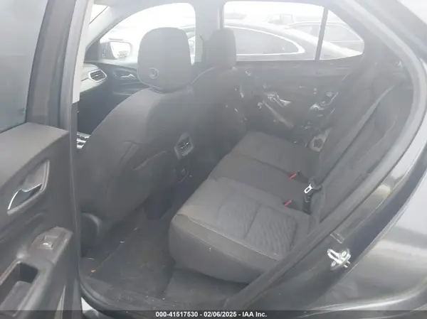 2GNAXJEVXJ6237573 2018 CHEVROLET EQUINOX - Image 8